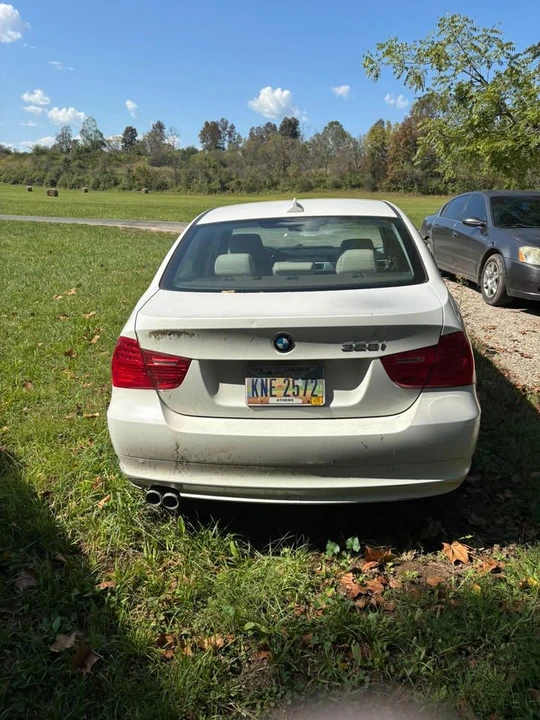 2009 BMW E90 3 Series Sedan - Image 4 of 9