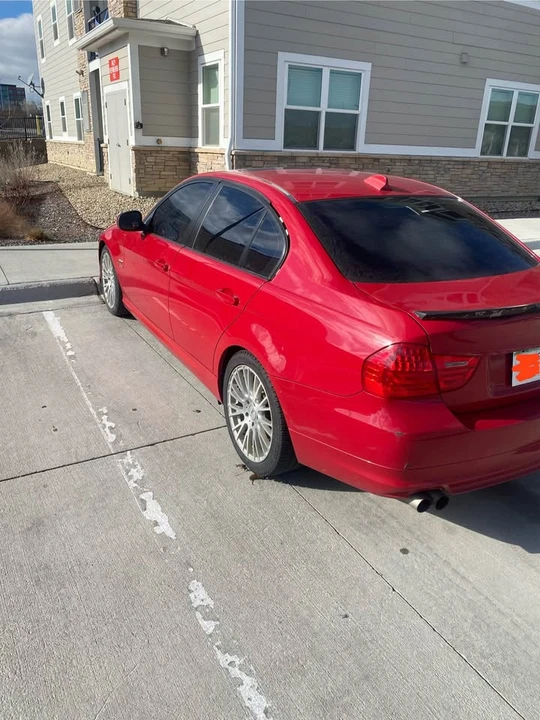 2009 BMW E90 3 Series Sedan - Image 6 of 9
