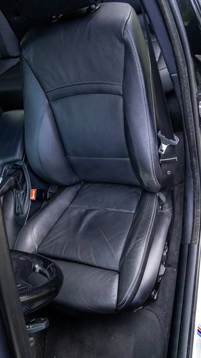 2009 BMW E90 3 Series Sedan - Image 6 of 10