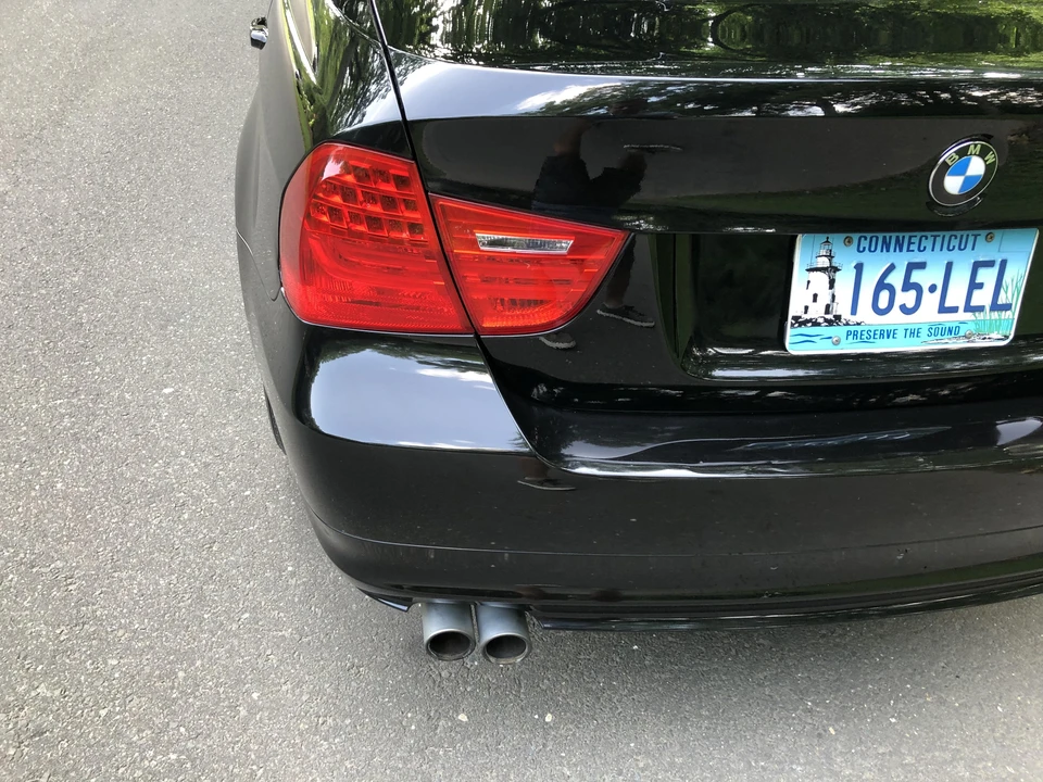 2009 BMW E90 3 Series Sedan - Image 26 of 31