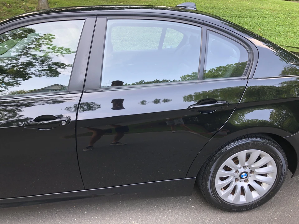 2009 BMW E90 3 Series Sedan - Image 24 of 31