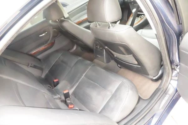 2009 BMW E90 335i Sedan - Image 4 of 5