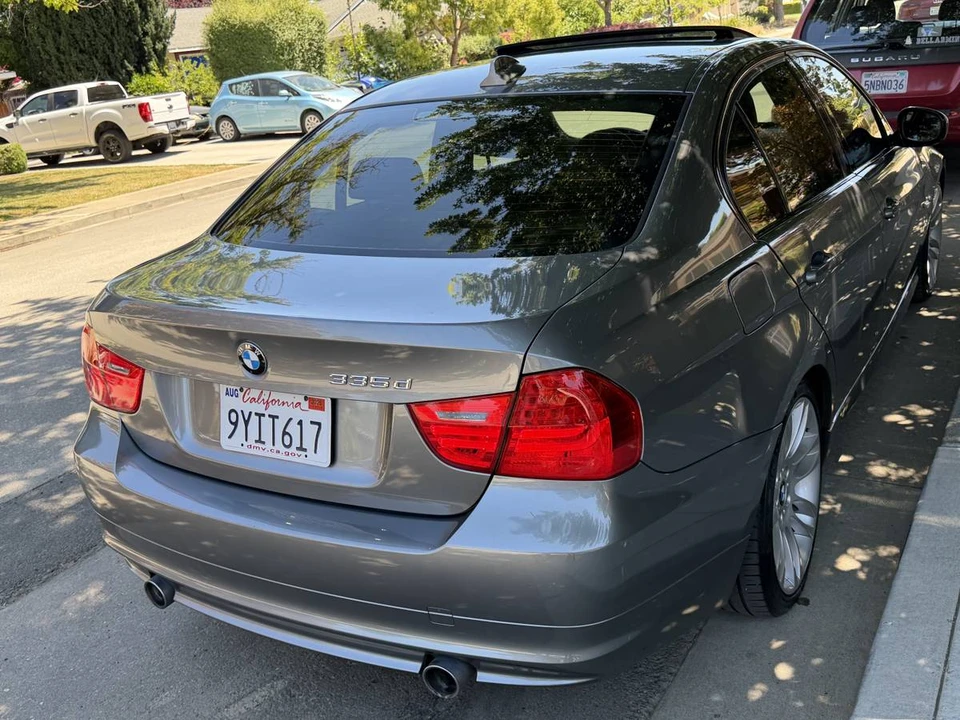 2009 BMW E90 3 Series Sedan - Image 4 of 8