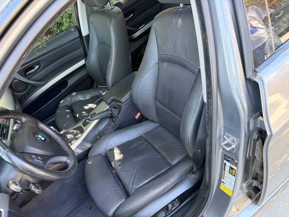2009 BMW E90 3 Series Sedan - Image 7 of 8