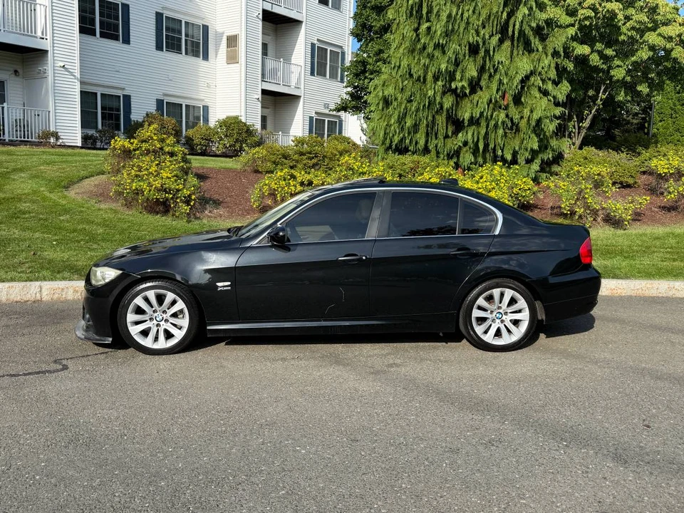 2009 BMW E90 335i Sedan - Image 5 of 16