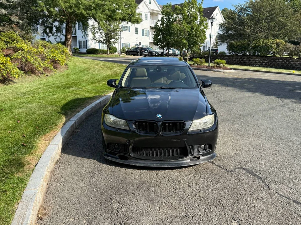 2009 BMW E90 335i Sedan - Image 2 of 16