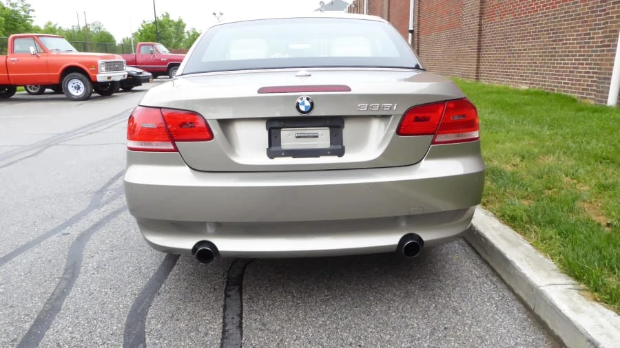 2009 BMW E93 335i Convertible - Image 8 of 11
