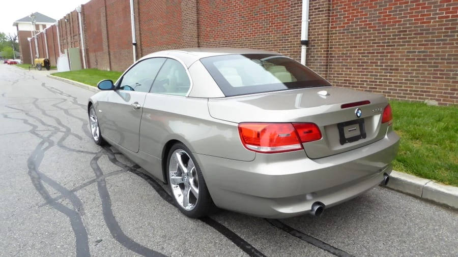 2009 BMW E93 335i Convertible - Image 10 of 11