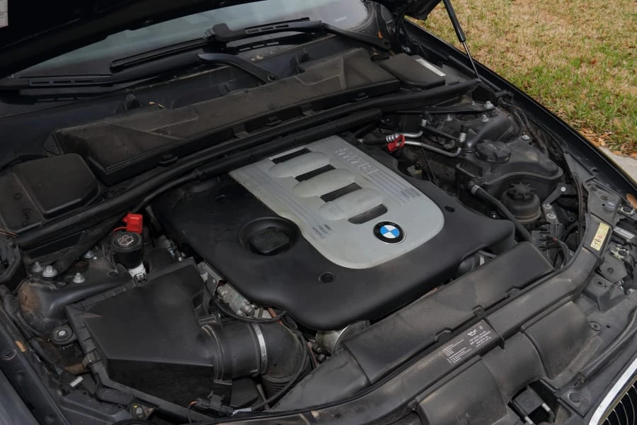 2009 BMW E90 3 Series Sedan - Image 27 of 29