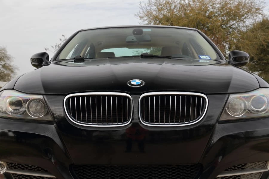 2009 BMW E90 3 Series Sedan - Image 7 of 29