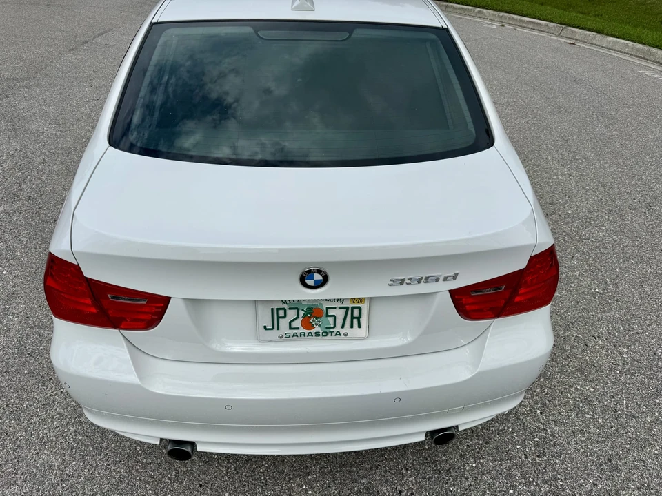 2009 BMW E90 3 Series Sedan - Image 31 of 31