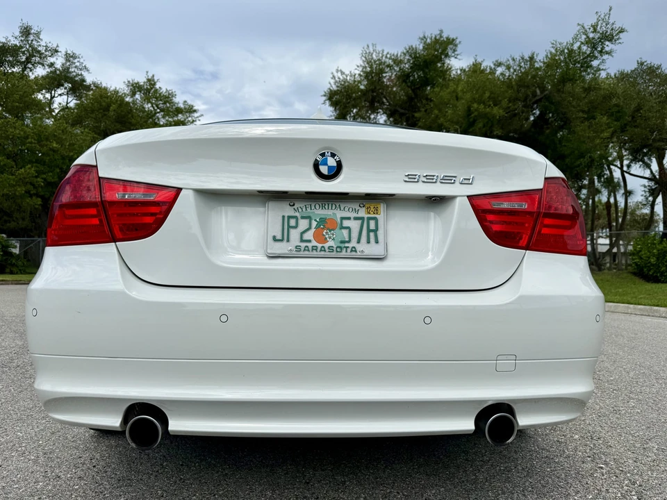 2009 BMW E90 3 Series Sedan - Image 30 of 31