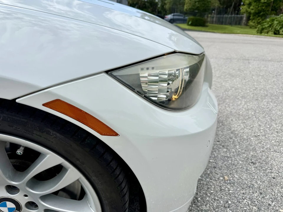 2009 BMW E90 3 Series Sedan - Image 22 of 31