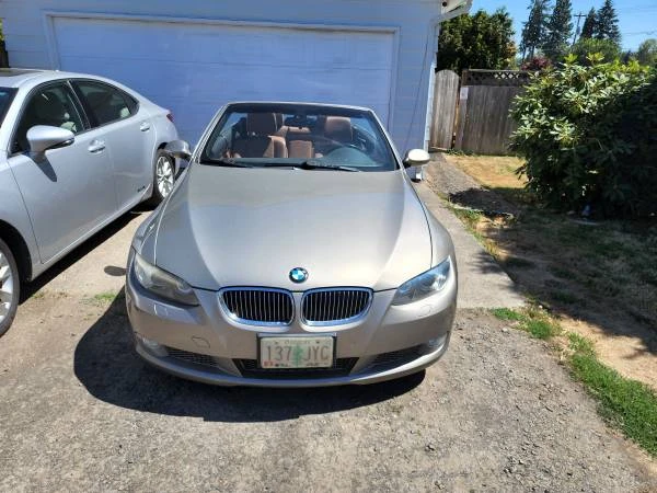 2009 BMW E93 335i Convertible - Image 3 of 4