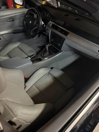 2009 BMW E93 335i Convertible - Image 13 of 15