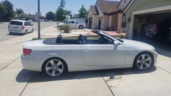 2009 BMW E93 335i Convertible - Image 5 of 11