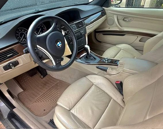 2009 BMW E93 335i Convertible - Image 2 of 5