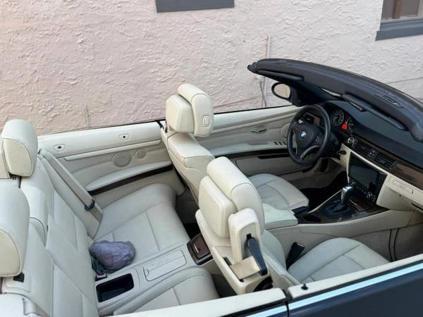 2009 BMW E93 335i Convertible - Image 14 of 18