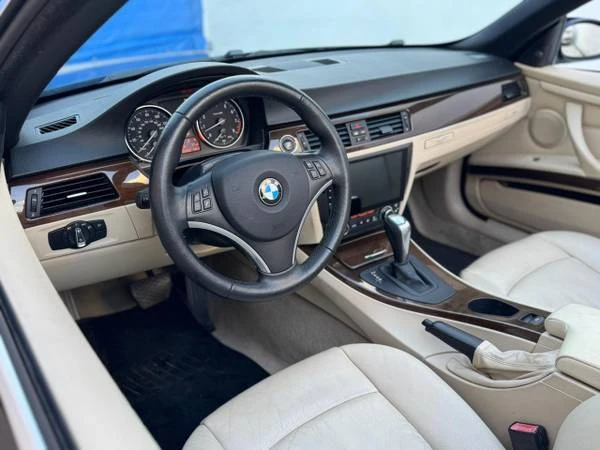 2009 BMW E93 335i Convertible - Image 18 of 18