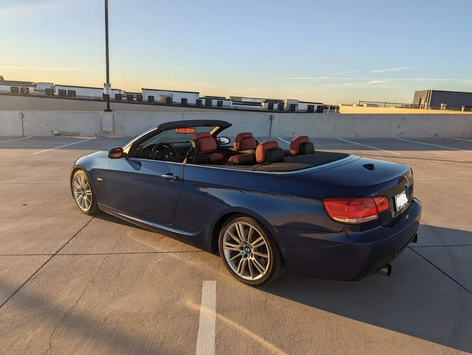 2009 BMW E93 335i Convertible - Image 8 of 10
