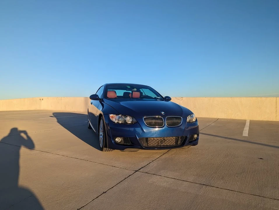 2009 BMW E93 335i Convertible - Image 2 of 10
