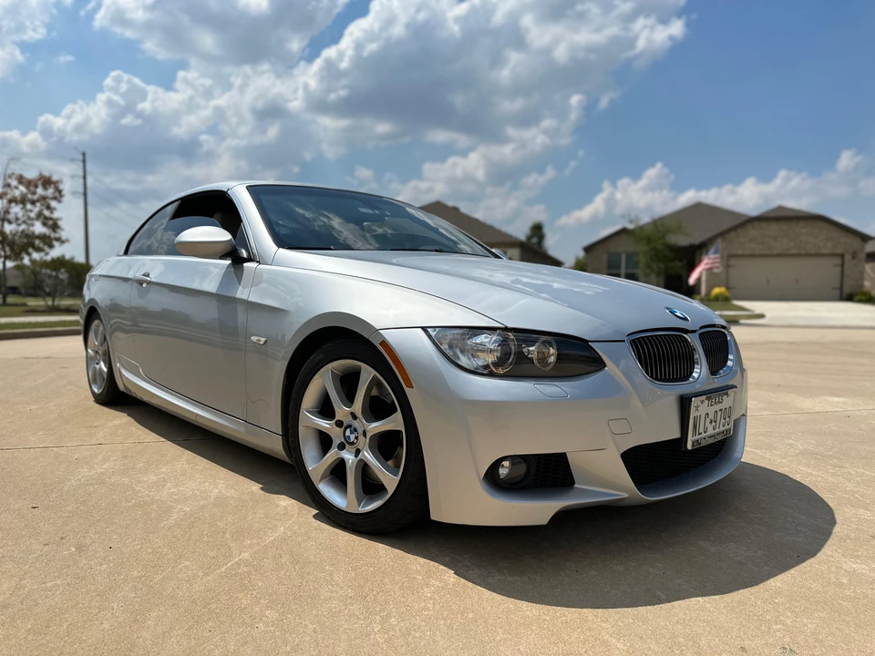 2009 BMW E93 335i Convertible - Image 20 of 31