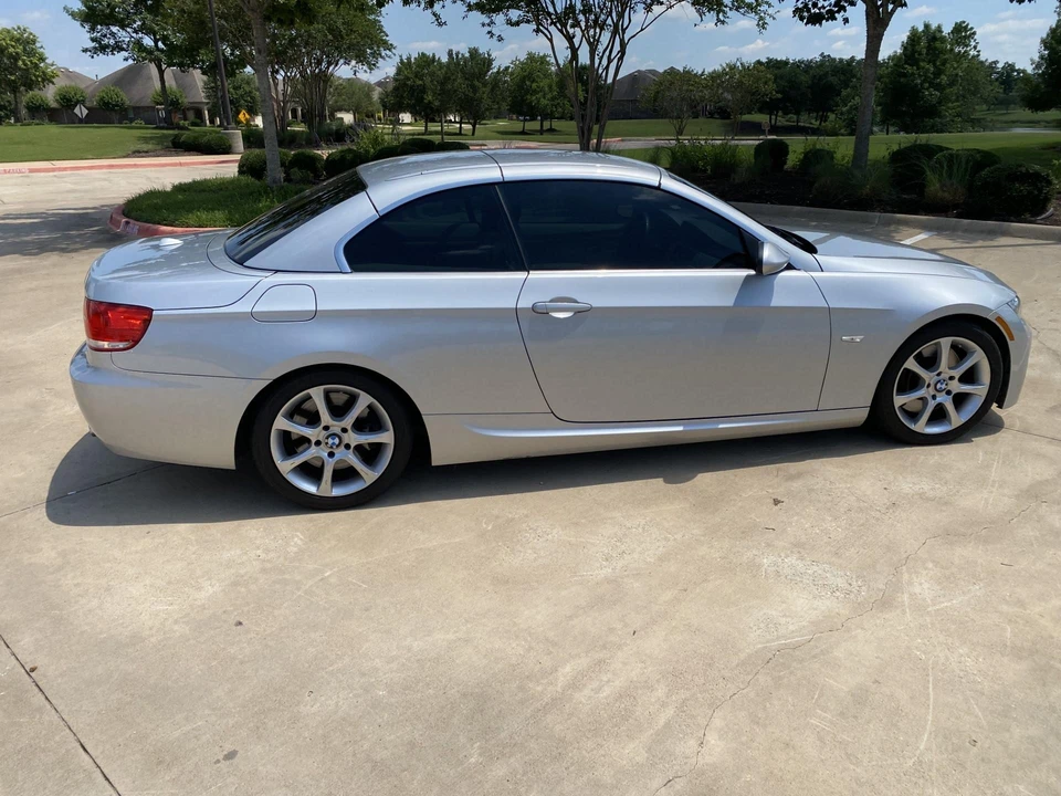 2009 BMW E93 335i Convertible - Image 18 of 31