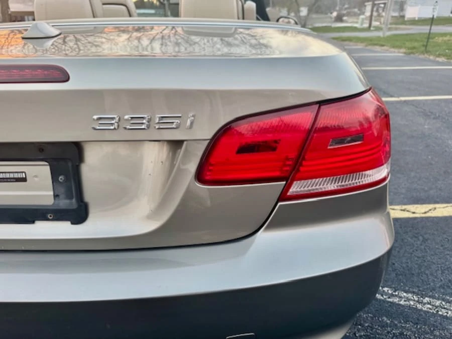 2009 BMW E93 335i Convertible - Image 7 of 14