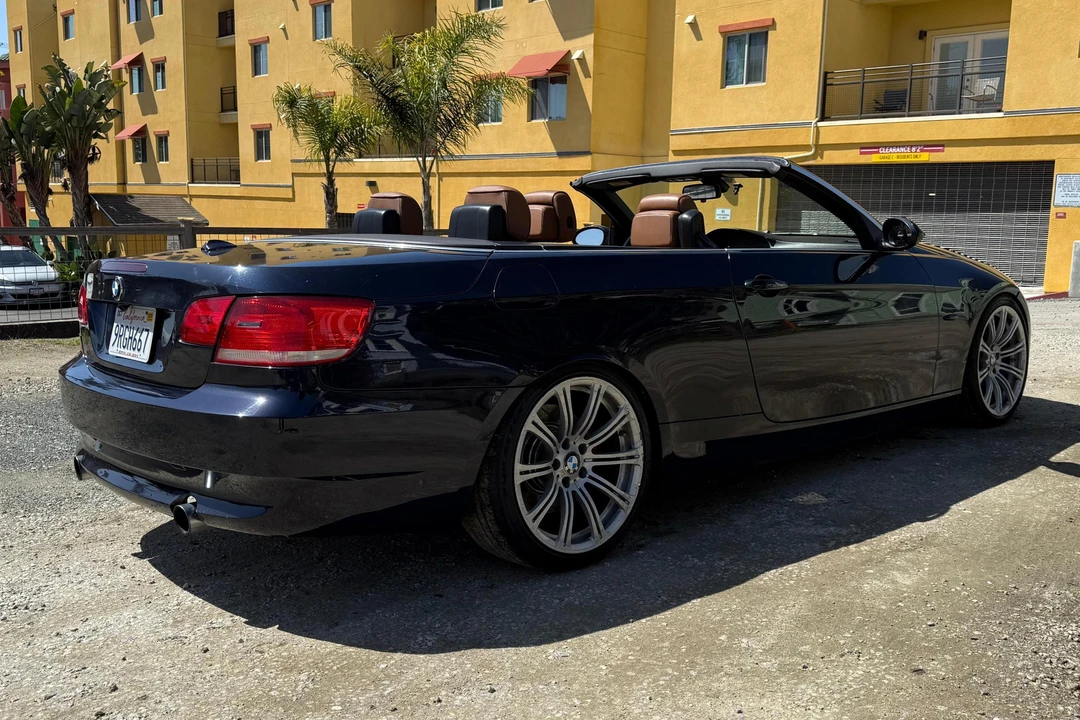 2009 BMW E93 335i Convertible - Image 4 of 31