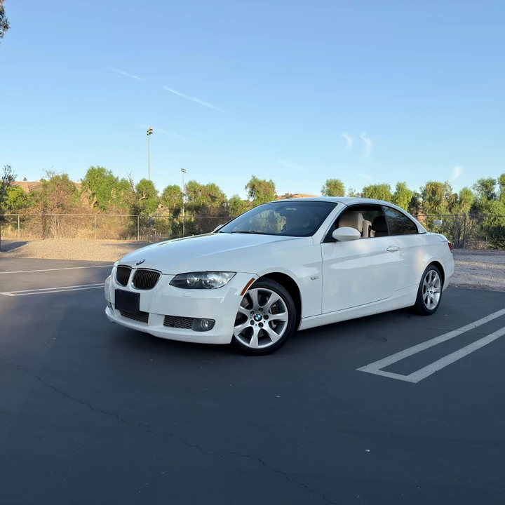 2009 BMW E93 335i Convertible - Image 7 of 31
