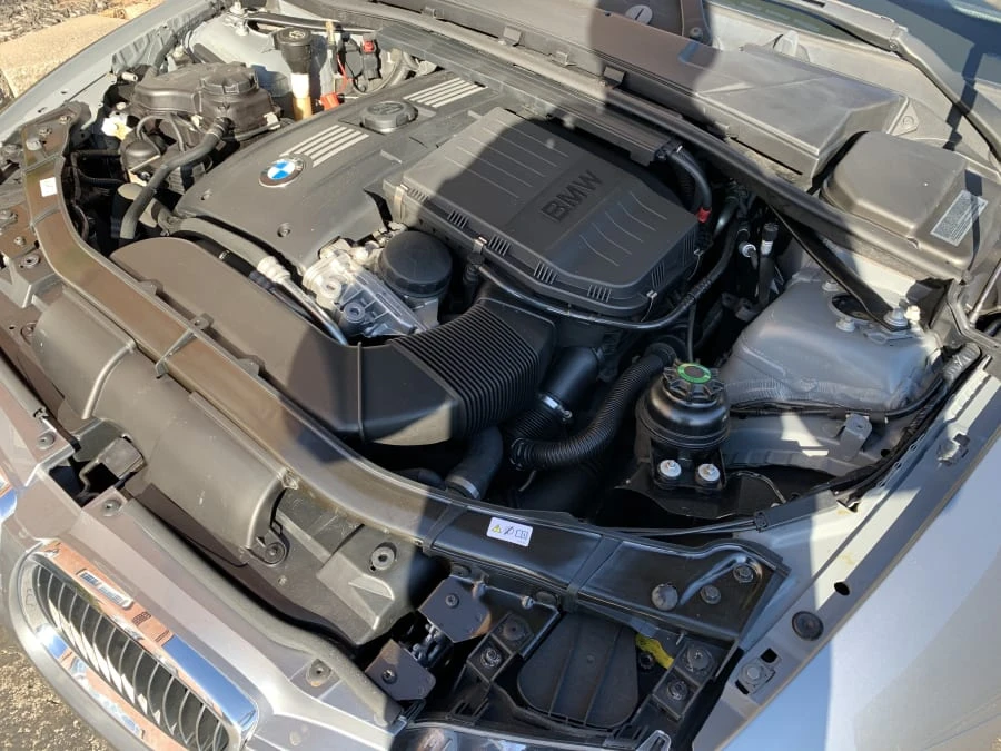 2009 BMW E93 335i Convertible - Image 6 of 10