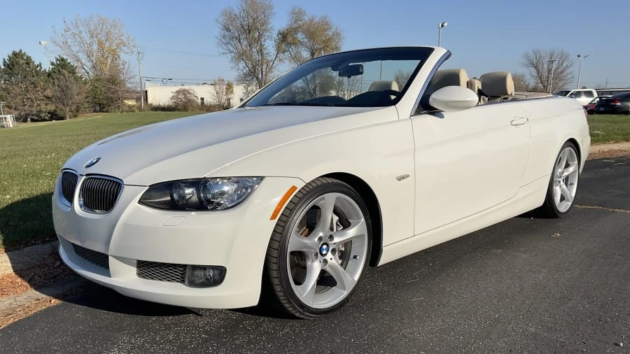 2009 BMW E93 335i Convertible - Image 5 of 14
