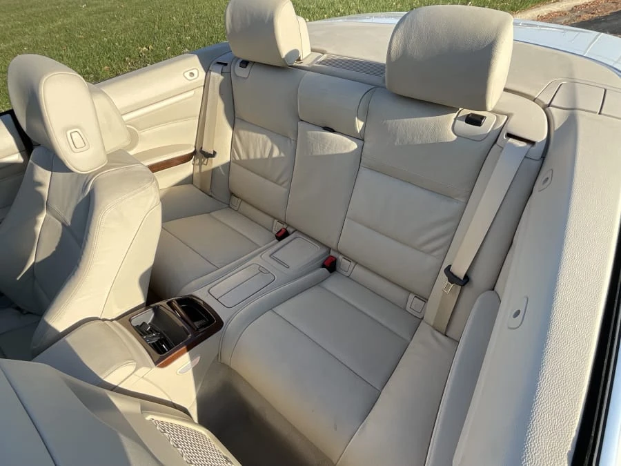 2009 BMW E93 335i Convertible - Image 11 of 14