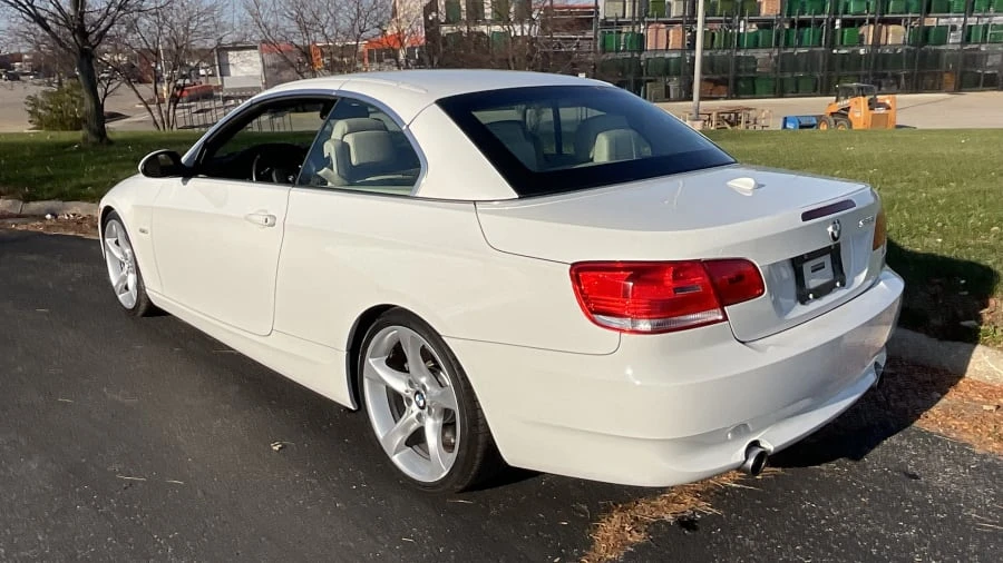 2009 BMW E93 335i Convertible - Image 3 of 14