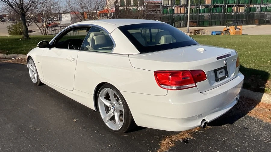 2009 BMW E93 335i Convertible - Image 6 of 14