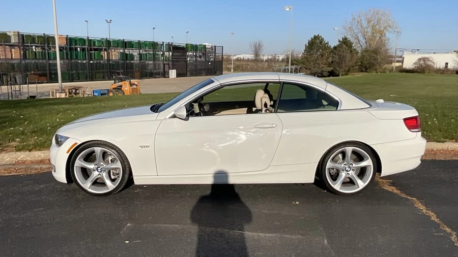 2009 BMW E93 335i Convertible - Image 5 of 14