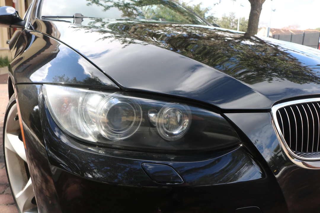 2009 BMW E93 335i Convertible - Image 12 of 22