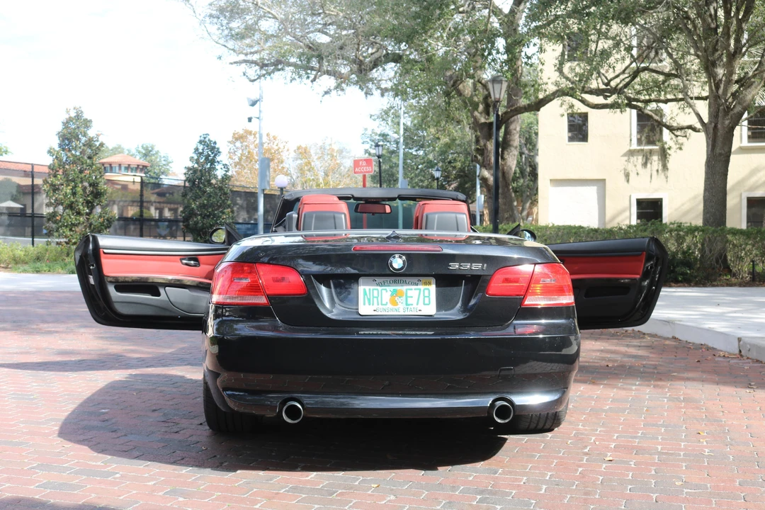 2009 BMW E93 335i Convertible - Image 10 of 22