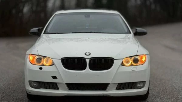 2009 BMW E92 335i Coupe - Image 9 of 21