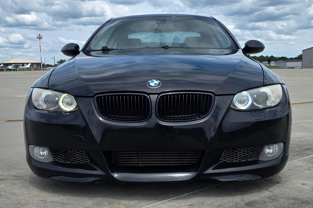 2009 BMW E92 335i Coupe - Image 2 of 31