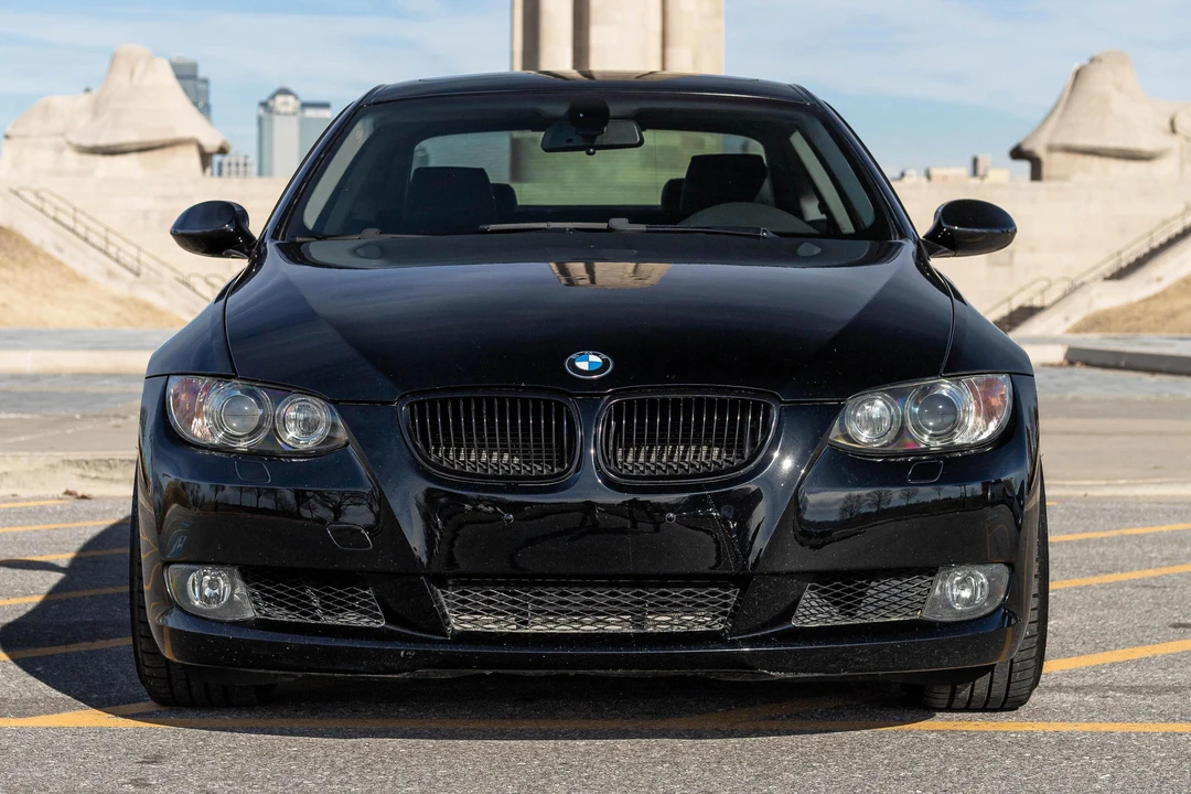 2009 BMW E92 335i Coupe - Image 2 of 31