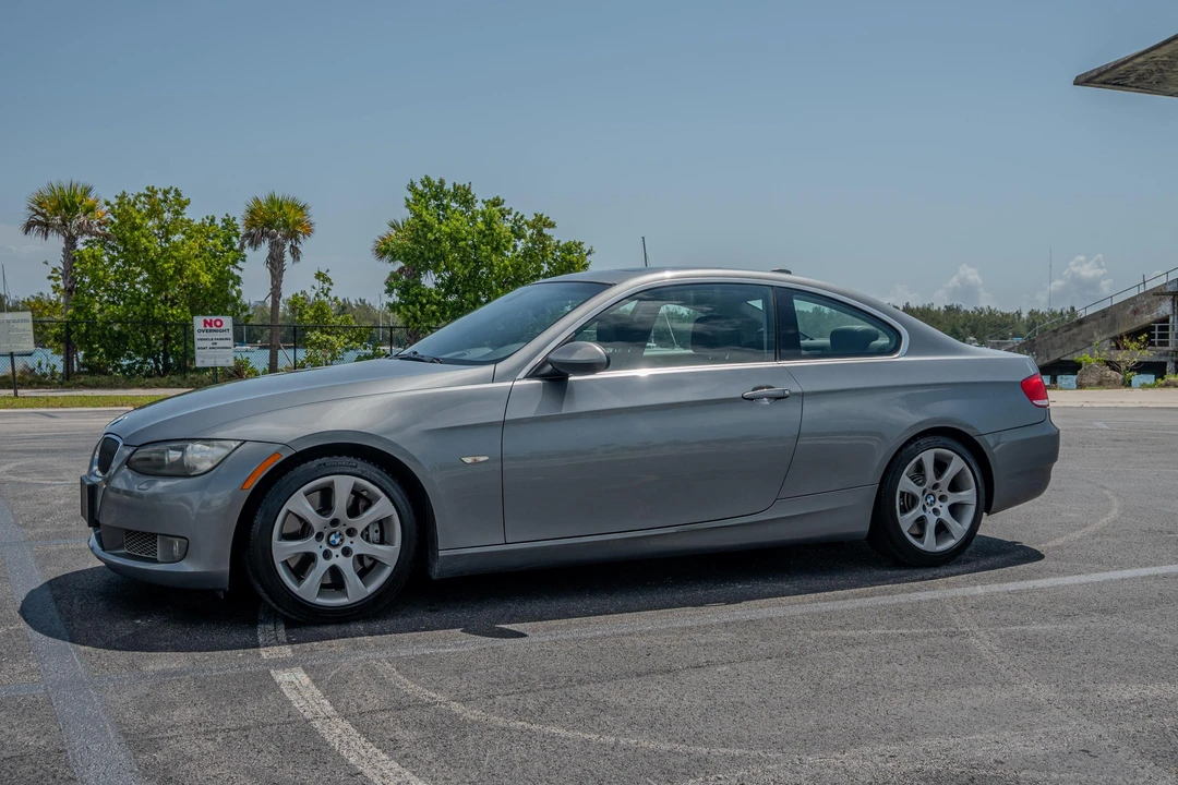 2009 BMW E92 335i Coupe - Image 11 of 31