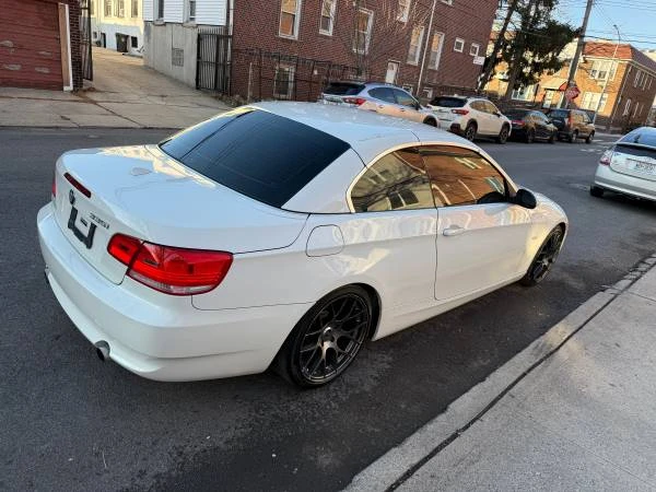 2009 BMW E93 335i Convertible - Image 16 of 21