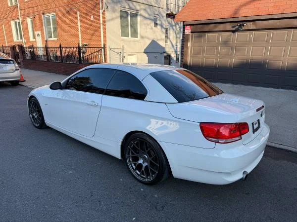 2009 BMW E93 335i Convertible - Image 14 of 21