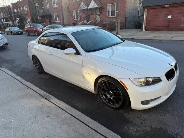2009 BMW E93 335i Convertible - Image 11 of 21