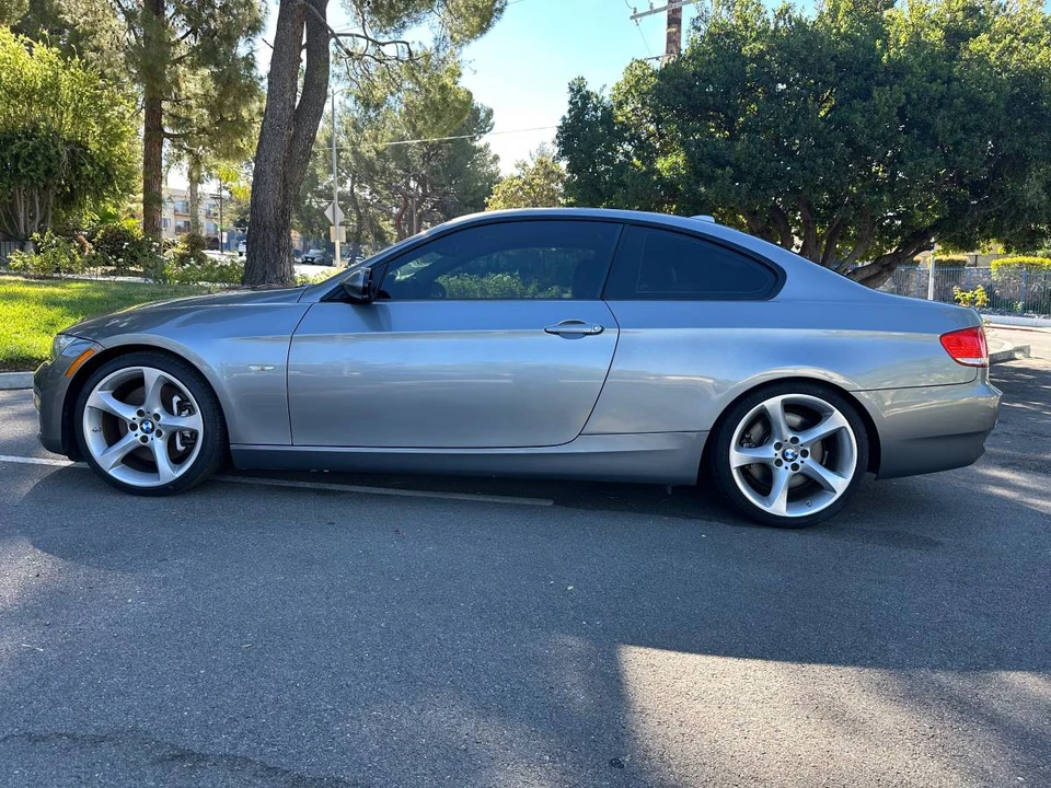 2009 BMW E90 335i Sedan - Image 4 of 13