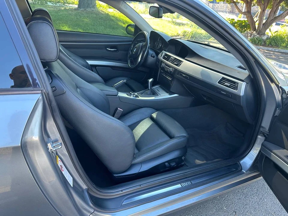 2009 BMW E90 335i Sedan - Image 9 of 13