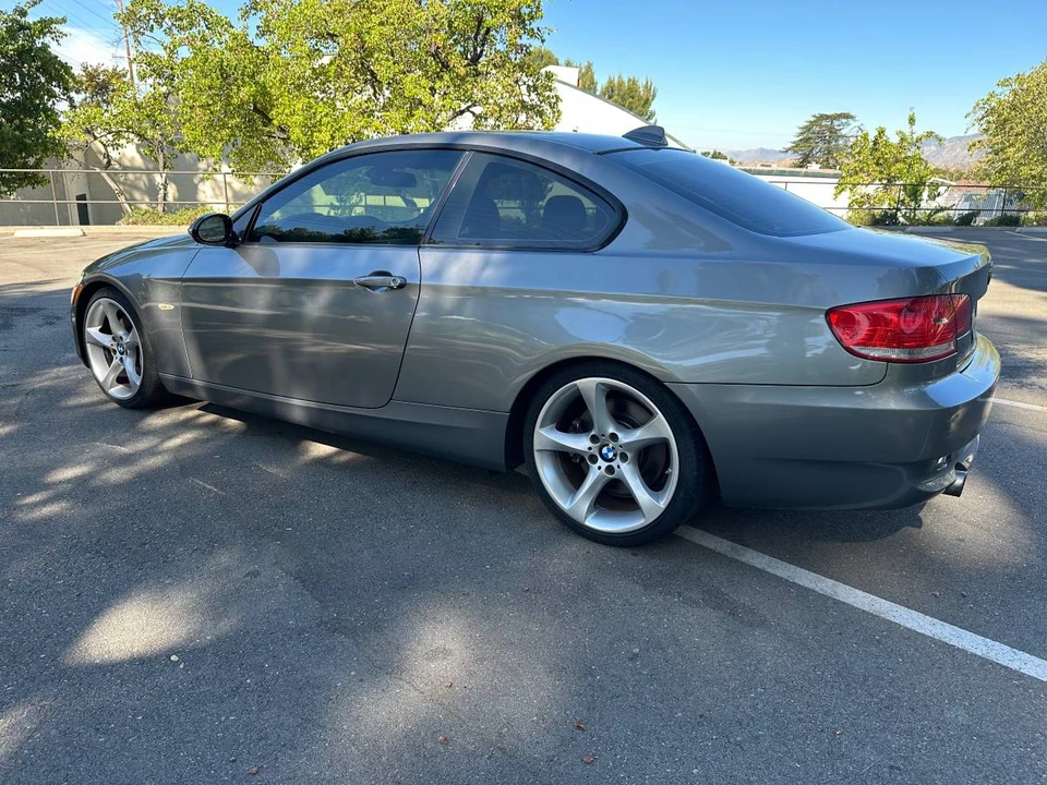 2009 BMW E90 335i Sedan - Image 6 of 13