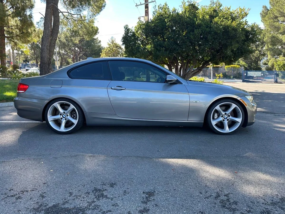 2009 BMW E90 335i Sedan - Image 5 of 13