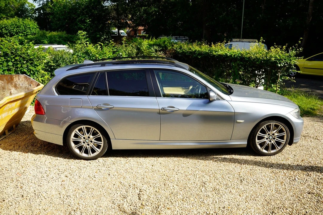 2009 BMW E91 335i Touring - Image 14 of 30